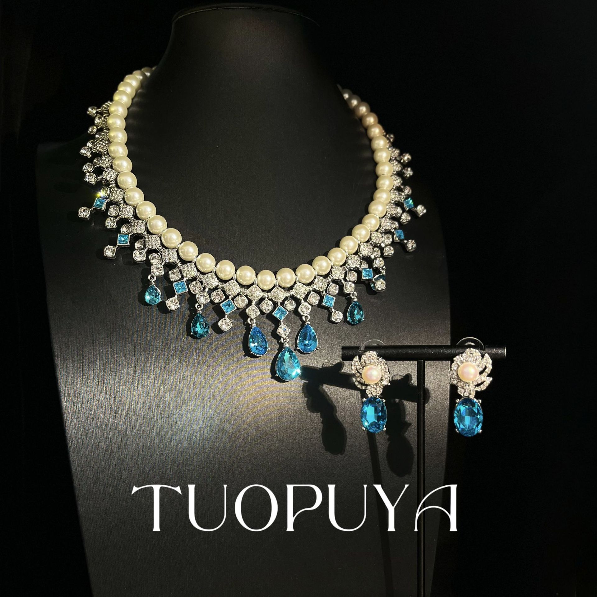 Elegant and Exquisite Diamond-encrusted Blue Water Drop Pearl Necklace suit All-match Small Flower Earrings