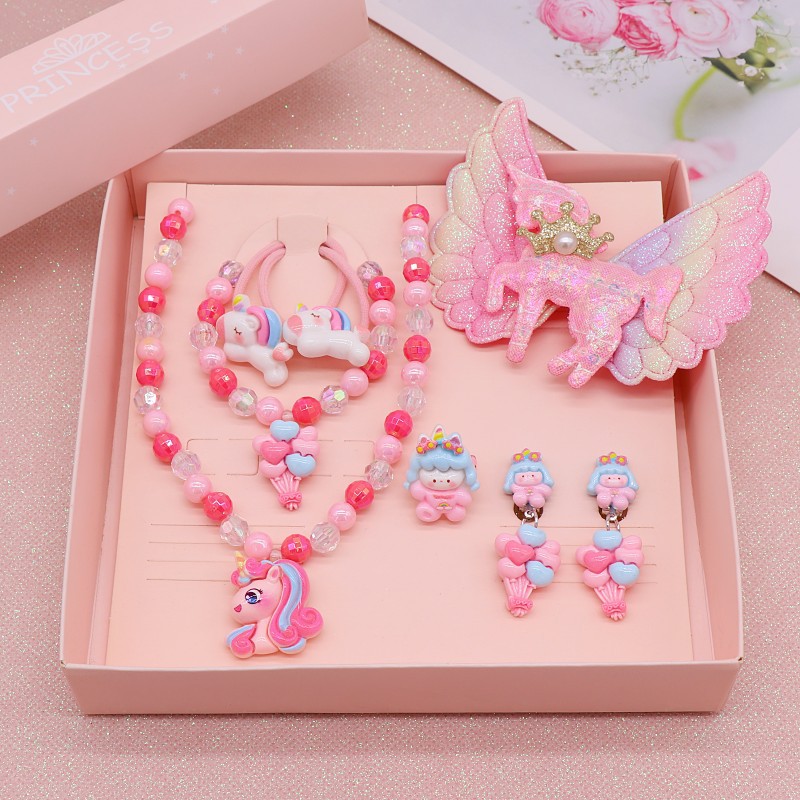 Amazon New Children's Jewelry Necklace Cartoon Cute Unicorn Necklace Children's Necklace Children's Day Gift