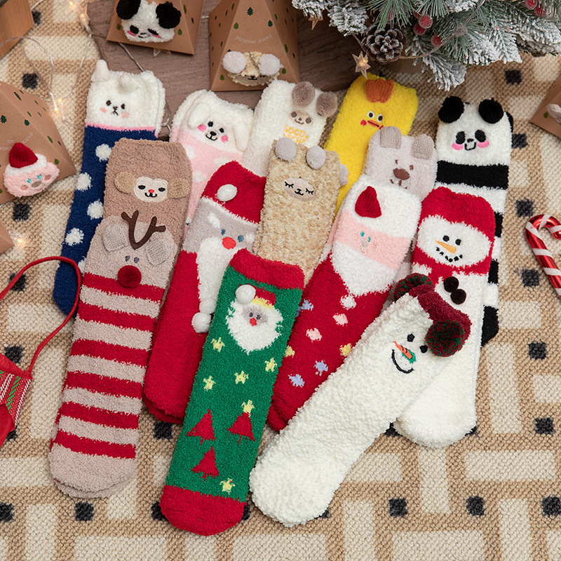 Christmas socks mid-barrel autumn and winter men and women thickened coral velvet socks Christmas gift box socks winter Christmas ball