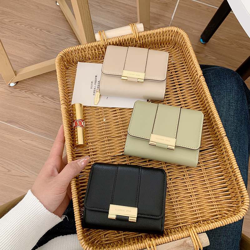 Picture of 2025 Cross-Border New Small Wallet Women's High-End Small Foldableing Wallet Short Zipper 70% off Clutch Bag for Women