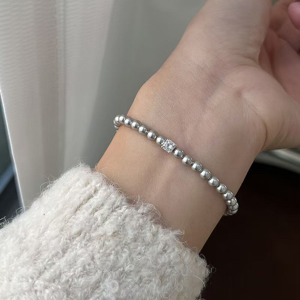 Korean and Japanese High-End Light Luxury Sugar Cube Minimalist Bracelet Exquisite Hemp Gray Millet Bead Pearl Bracelet Jewelry