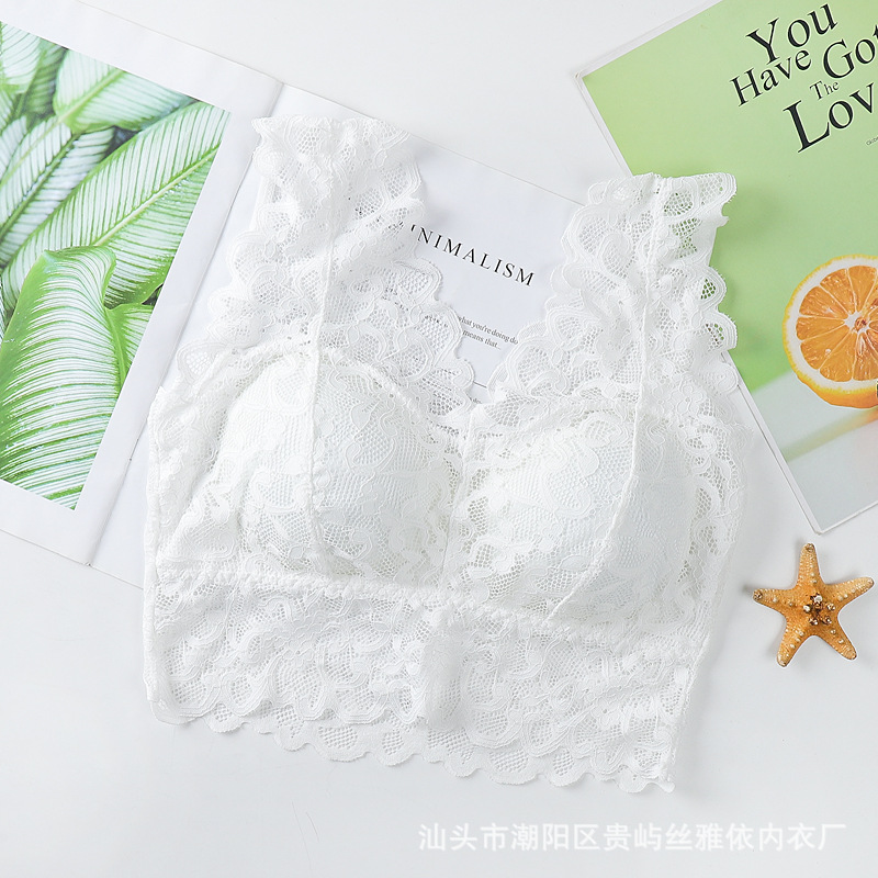 Picture of New Wide Shoulder Strap Lace Beautiful Back Wrapping Chest Tube Top with Chest Pad Base Anti-running Light Sling Vest Sleeping Underwear for Women