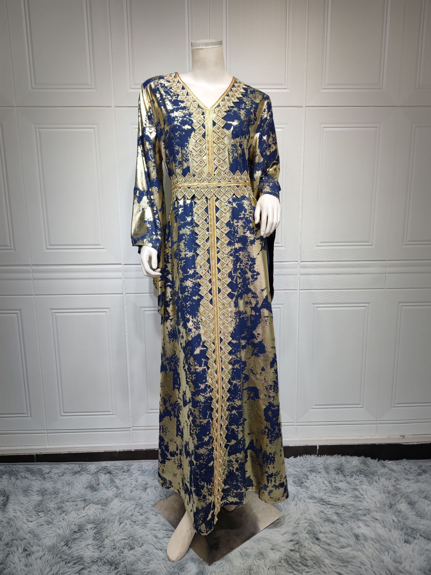 Picture of AB286 cross-border Middle East 2023 spring new Muslim chiffon bronzing robe with belt dress