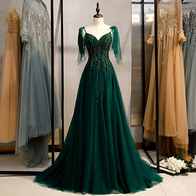 European and American Evening Dress Women's 2025 New Performance Clothing Banquet Accessible Luxury Niche Host Long Skirt Dark Green Evening Dress