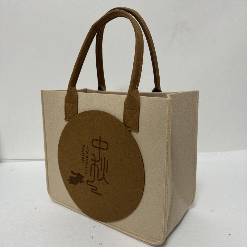 Picture of In-Stock Wholesale Mid-Autumn Felt Bags with Traditional Chinese Style, Various Styles Available, Thickened Large-Capacity Felt Tote Bags