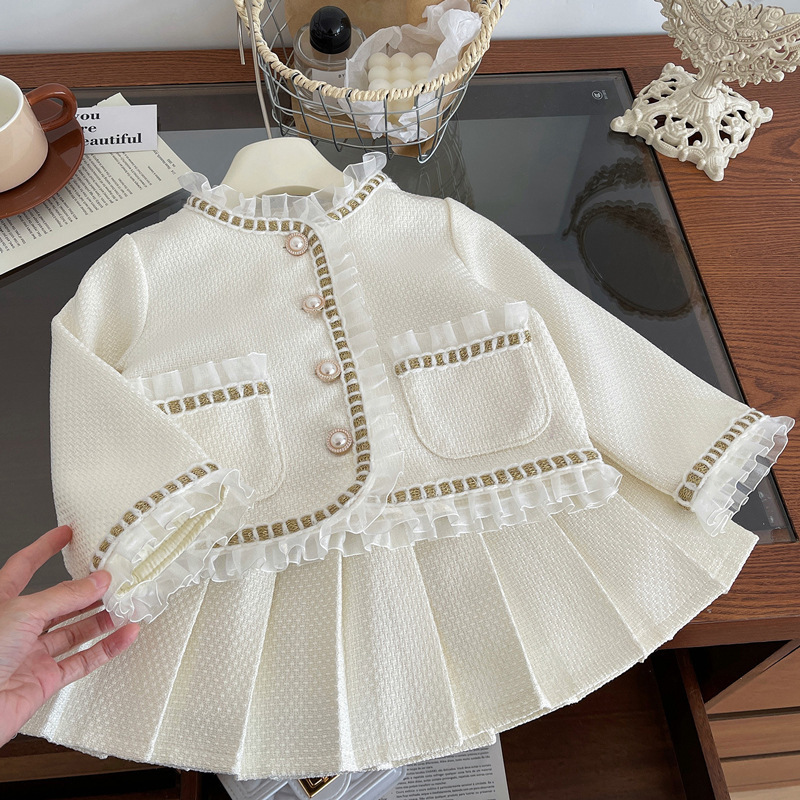 Girl's Fragrant Style suit Spring and Autumn New Lace Baby's Fashionable Pleated Skirt Two-piece Set