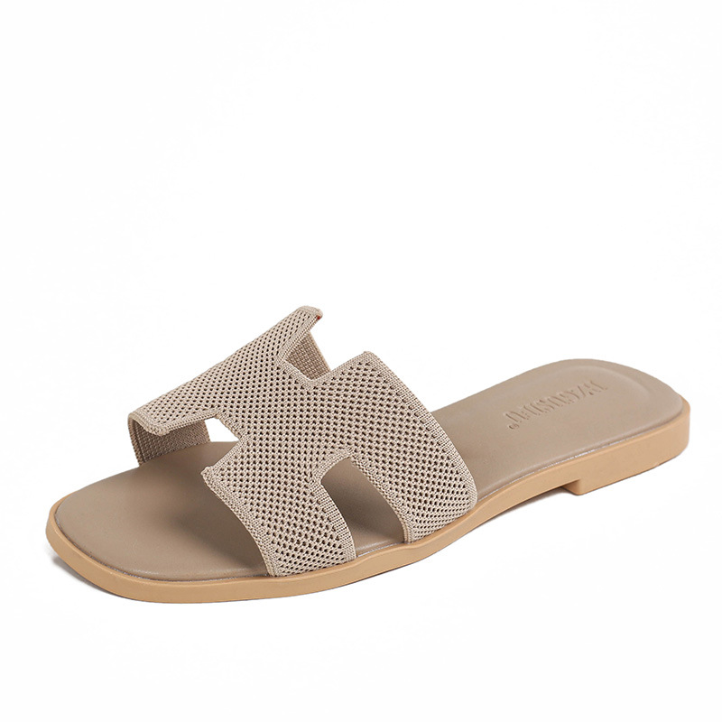 Picture of Slippers Women's Outer Wear 2025 New Summer Fashion All-match Flat Slippers Beach Travel Sandals Comfortable