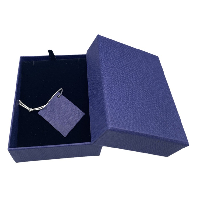 Shijia Jewelry Box Is a Hot Seller ­ Wholesale Ring Boxes from the Source Manufacturer of Huawo Jewelry Embossed Packaging Boxes.