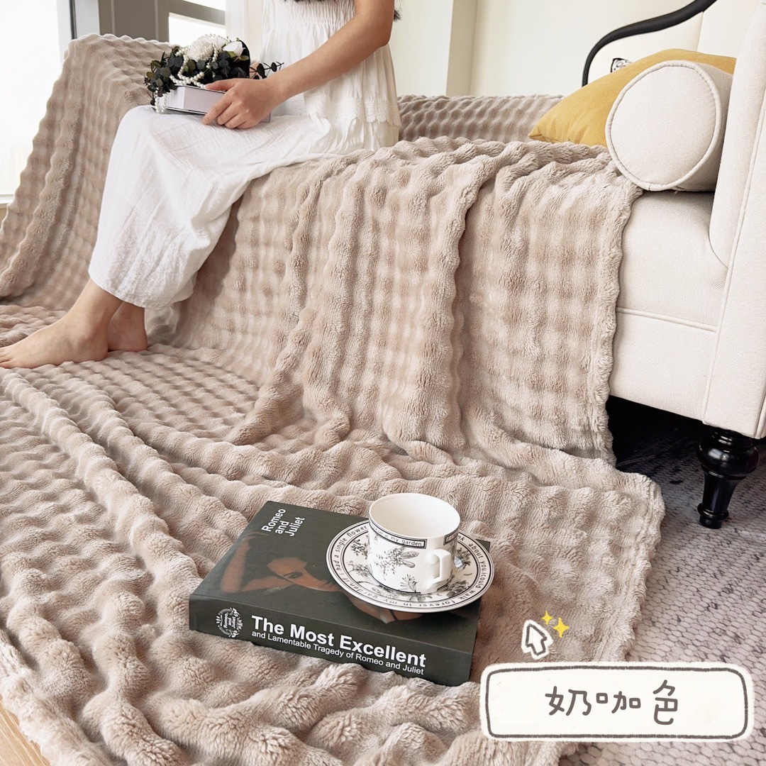Picture of Winter Thickened Rabbit Plush Bubble Blanket Flannel Blanket Blanket Office Nap Blanket Air-conditioning Blanket Blanket Blanket