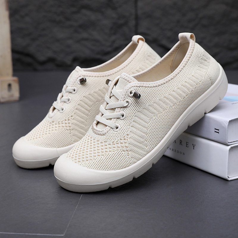 Spring and Autumn New Old Beijing Cloth Shoes Women's Shoes Mesh Breathable Mother Shoes Lightweight Non-slip Walking Shoes for Middle-aged and Elderly