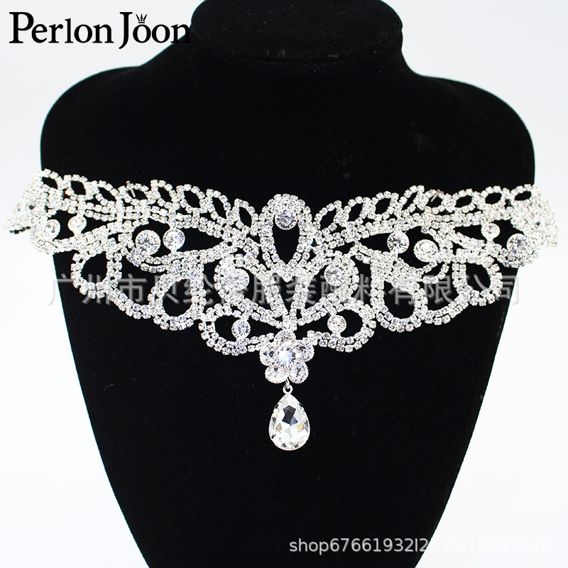 Fashion oval crystal pendant rhinestone clothing flower welding silver collar flower wedding dress clothing accessories