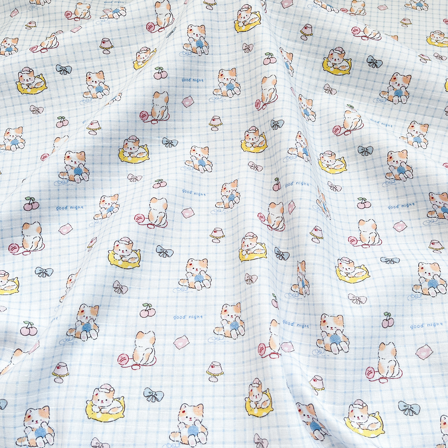 Blue Plaid Kitten Cotton Fabric Maternal and Infant Grade Double-Layer Gauze Fabric Printed Baby Clothing Pajamas Fabric