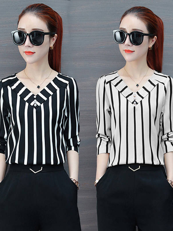 Picture of Wholesale 2024 spring and summer new striped women's top Korean loose women's seven-point sleeve T-shirt women's casual base shirt