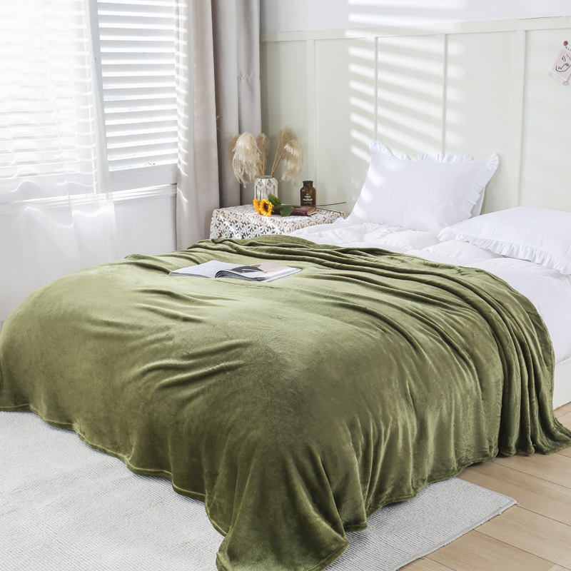 Picture of Small blanket winter coral blanket flannel single double bed sheet thickened female student dormitory quilt nap blanket