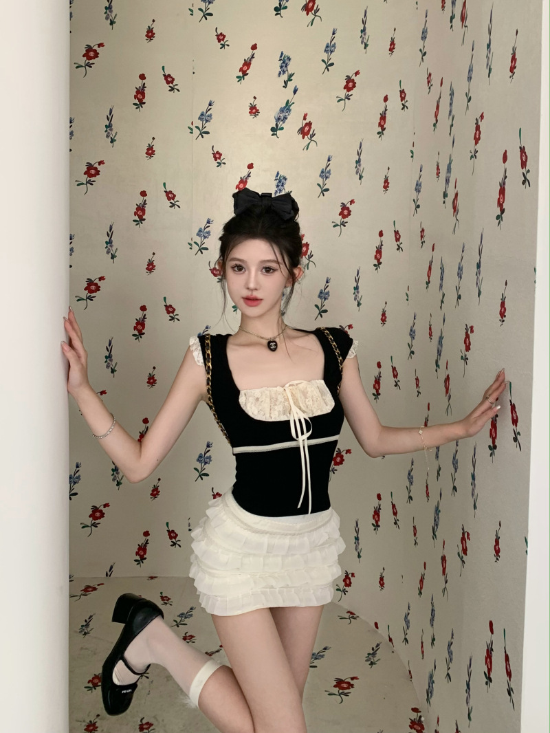 Cross-border Ballet Style Slim-fit Lace Stitching Slimming Short-sleeved T-shirt Summer Spice Girl Design Short Niche Top