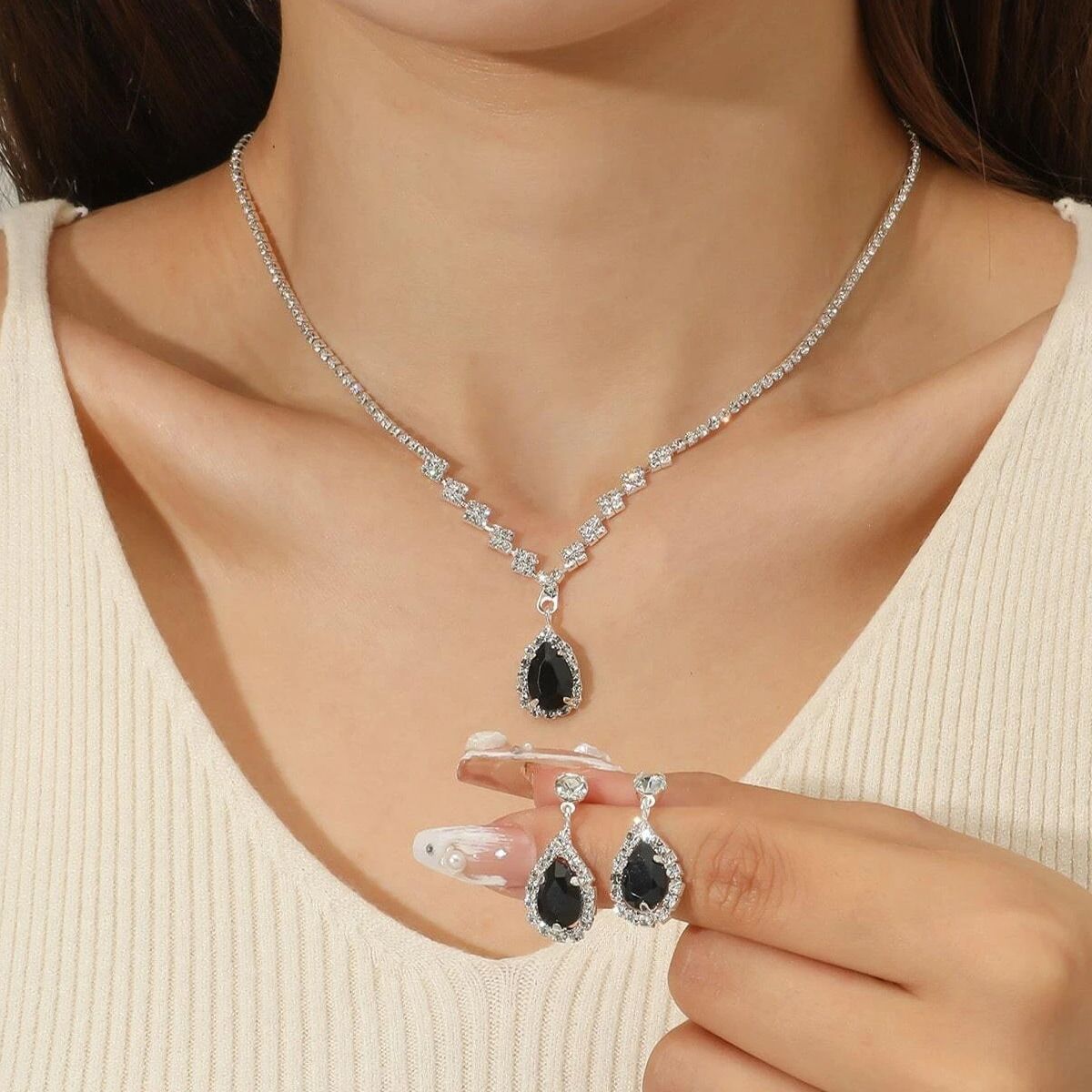 Picture of Brilliant diamond zircon water drop necklace earrings bride wedding jewelry shooting jewelry set wholesale