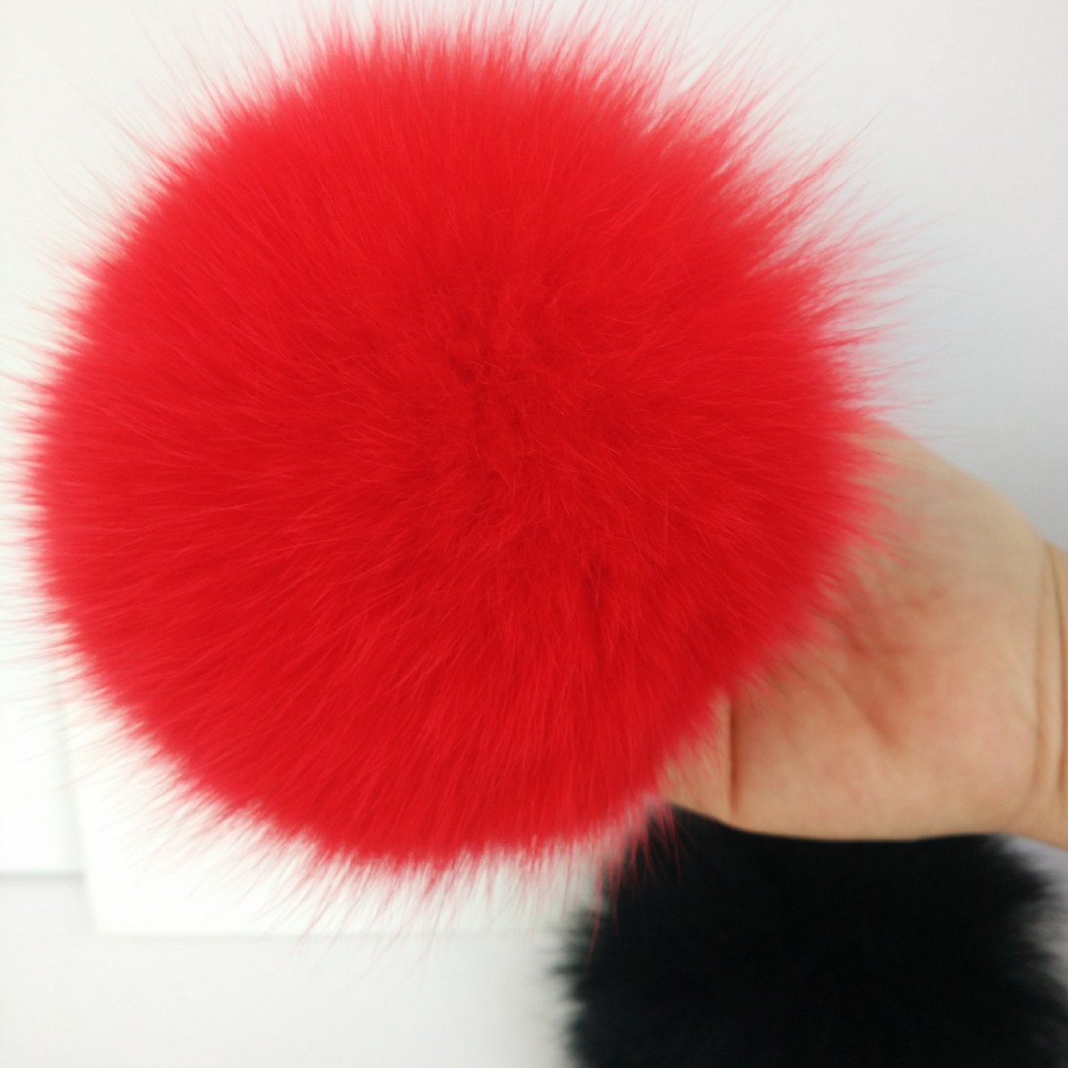 Wholesale Oversized Fox Fur Ball Pendant Clothing Shoes and Hats Accessories Bags Jewelry DIY Plush Ball Snow Velvet Versatile