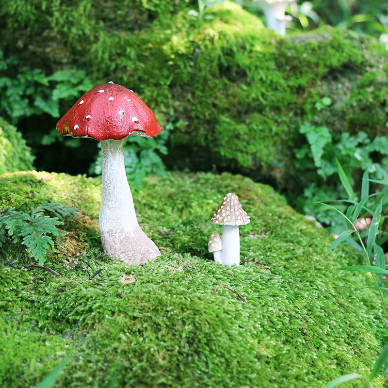 Picture of Cross-border Outdoor Courtyard Ornaments Landscape Decorations Garden Bonsai Decoration Simulation Mushroom Micro-landscape Decoration