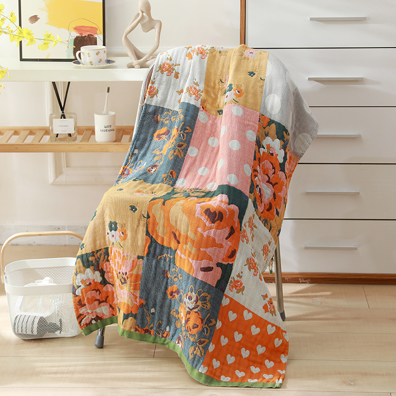 Picture of Wholesale Colored Cotton Four-Layer Gauze Bath Towel Absorbent Adult Couple Household Bath Towel Four Seasons Cartoon Cotton Bath Towel