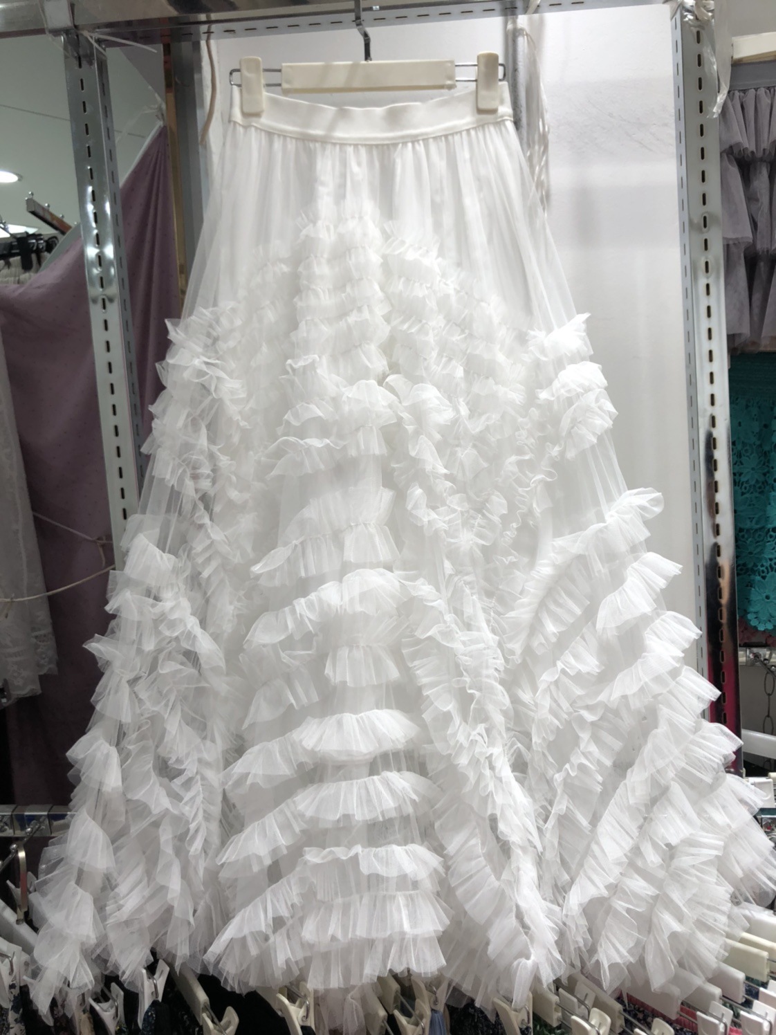 Design Sense High-end Mesh Yarn Heavy Industry Super Large Pendulum Long Skirt Skinny Hip Covering Gorgeous Cake Skirt 1380