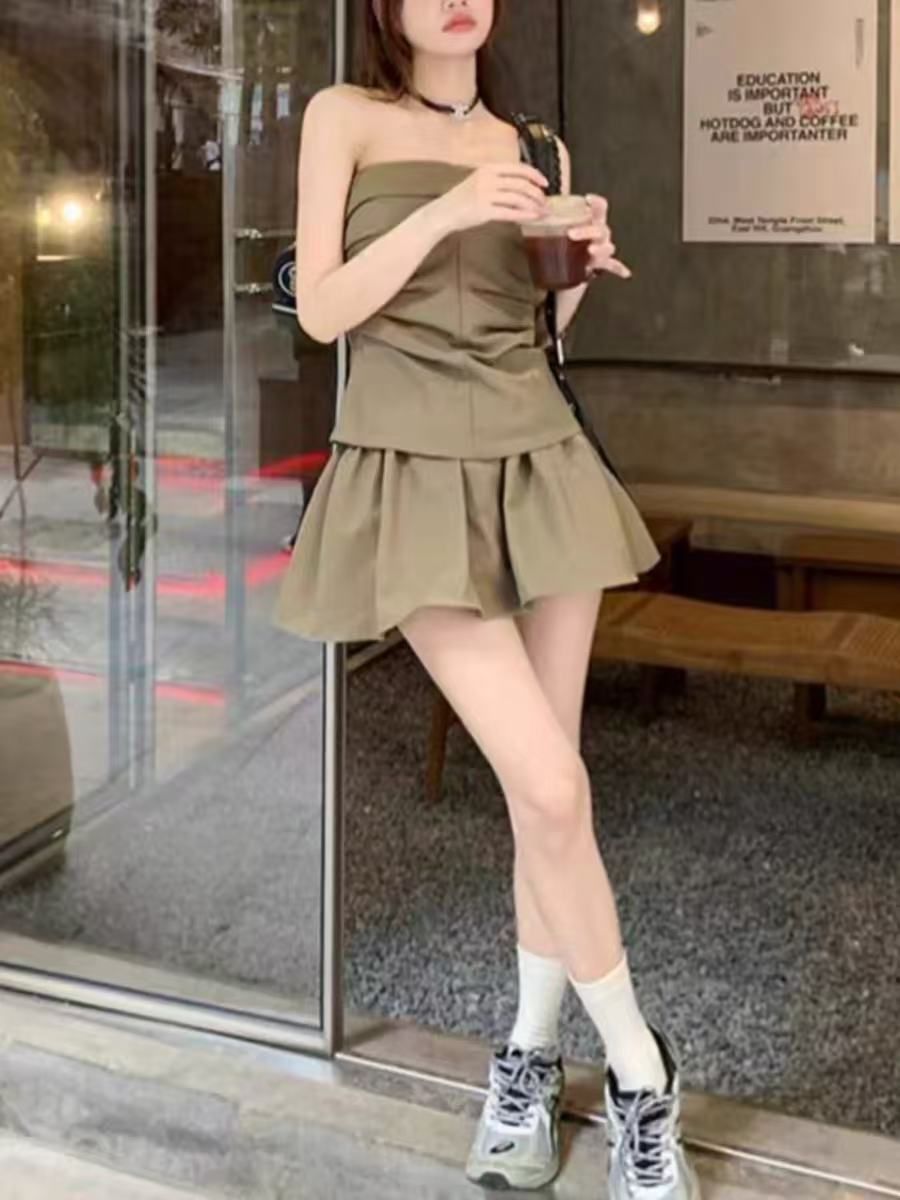Sweet Cool Spice Girl Outer Wear off-shoulder Tube Top High Waist Half-length Skirt Women's Spring 2025 New Fashion suit