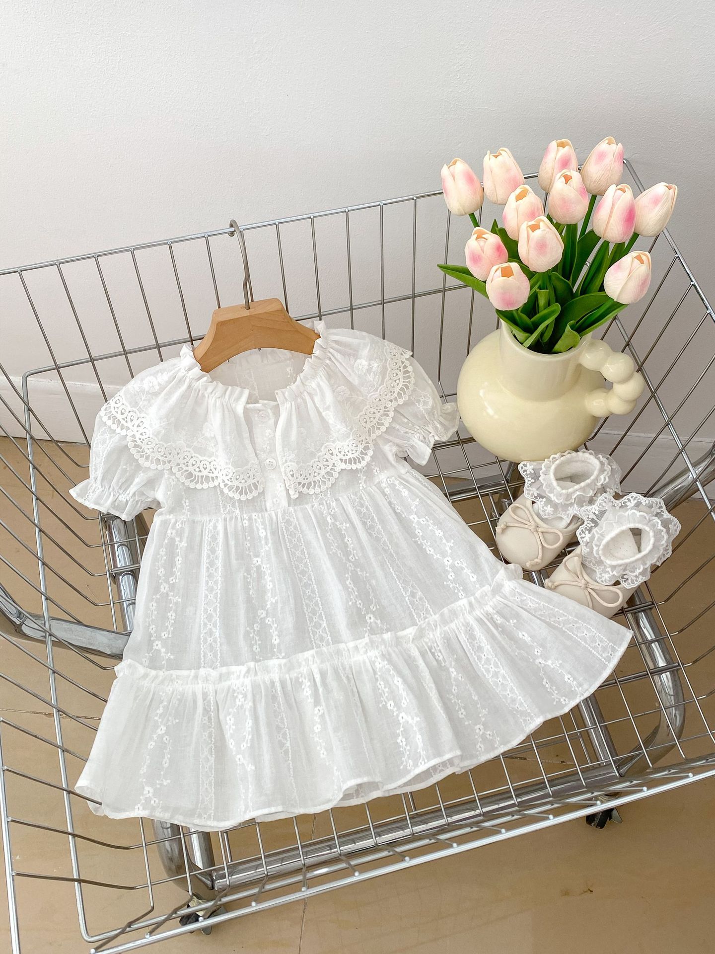 Picture of INS Summer New Sweet Girls Lacy Collar Thin Bag Fat Clothes Climbing Clothes for Baby Girls Korean-style Hakai Sisters