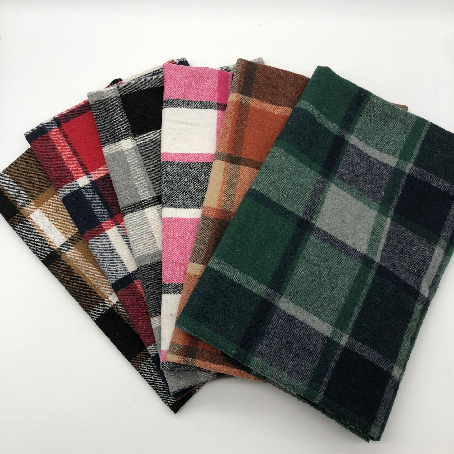 Thickened twill yarn coarse needle woolen plaid fabric autumn and winter coats, coats, shirts, children's clothing fabrics in stock