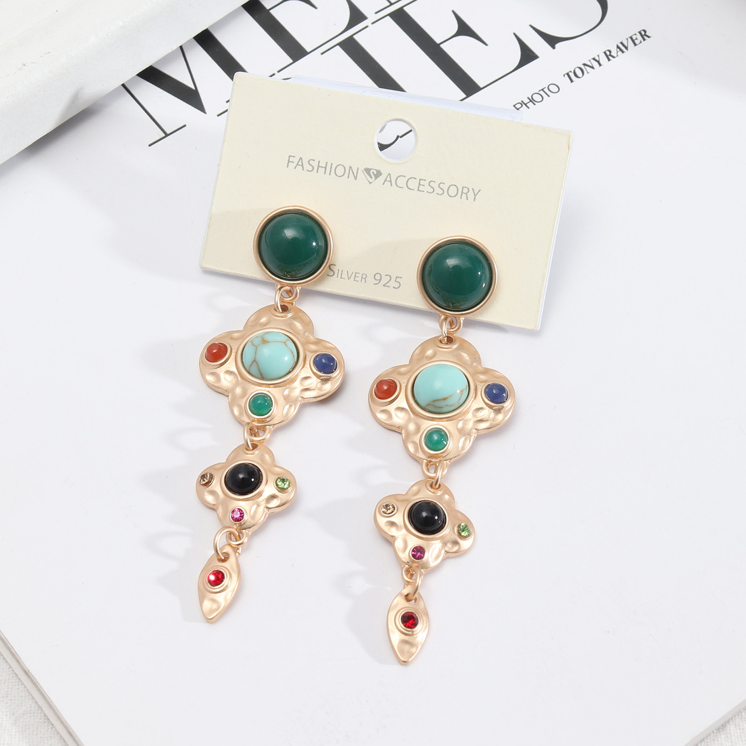 Picture of Trendy Design European and American Style Jewelry Palace Retro Style Gem Inlaid Distinctive All-match Earrings Middle Ancient Earrings for Women