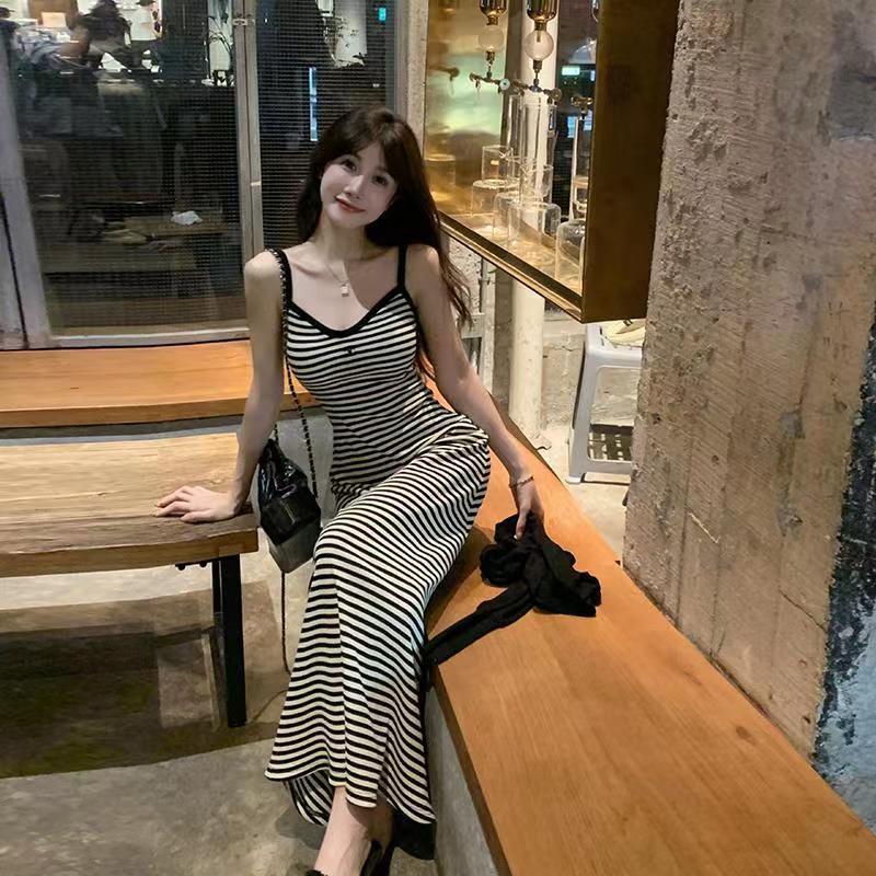 French Style Hip Dress Women's 2024 Summer Fashionable Casual A- line Stripe Slim-fit Slimming Sling dress