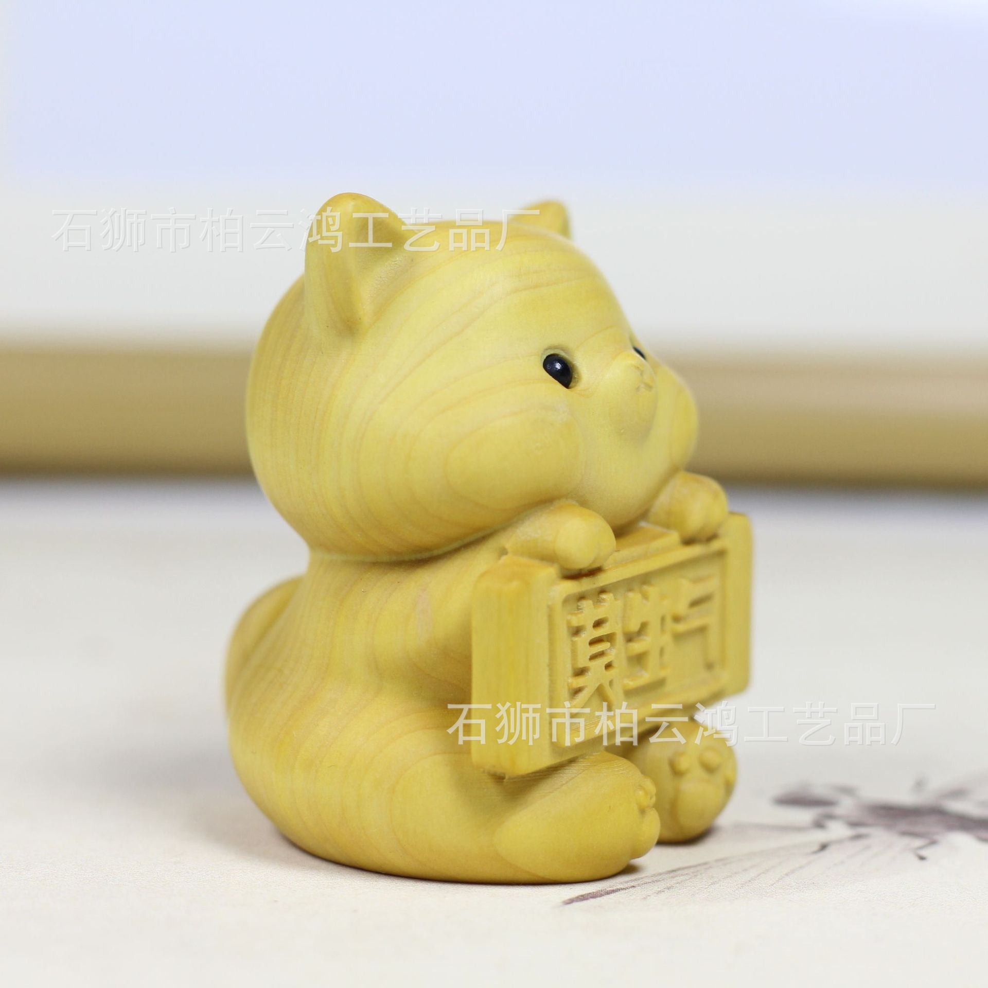 Picture of Boxwood Carving Mo Angry Cats and Dogs Unisex Hand Handle Creative Desktop Small Ornaments Crafts