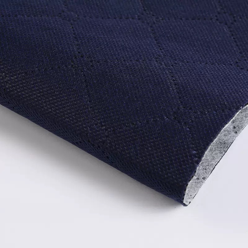 Picture of Source Manufacturer Gray 120g Three-Layer Embossed Pp Non-Woven Roll Cotton Coat Bag Storage Bag Polypropylene Non-Woven Fabric