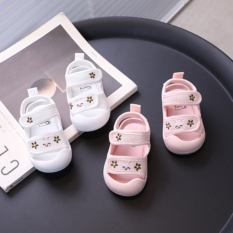 Baby Baby's Summer Sandals with Soft Sole Baotou Girl's 2024 Summer Baotou Princess Shoes Mesh Breathable Toddler Shoes
