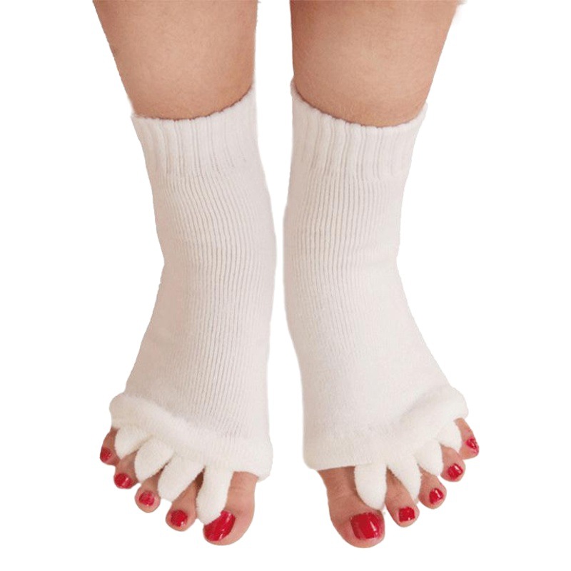 Spot wholesale winter Terry thickened yoga socks breathable Japanese tube five-finger socks for men and women adult toe socks