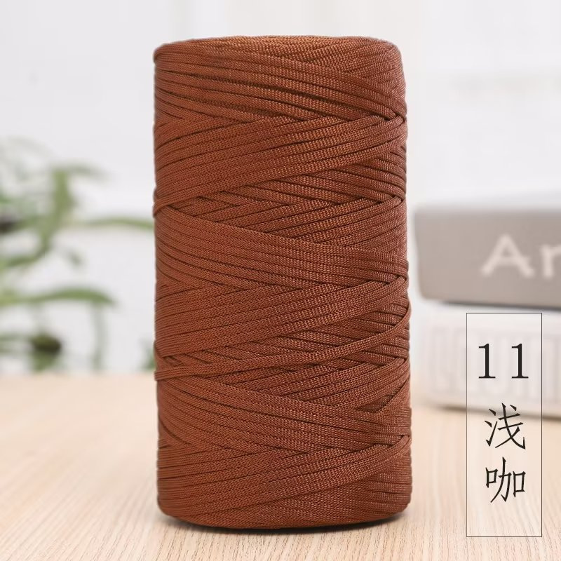 Picture of Spring and Summer peony hand bag crocheted material package ice hemp thread