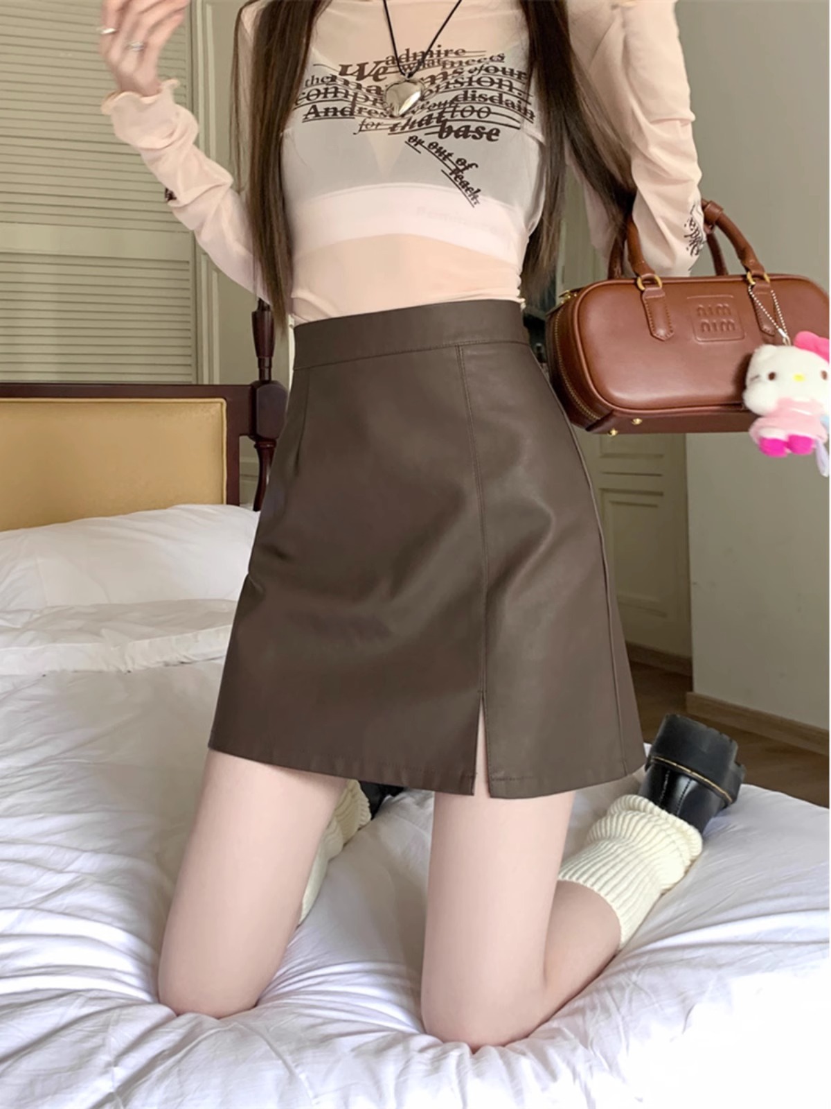 Hot Girl High-Waisted Slimming Korean Style 2024 New Black Pu Leather Skirt Women's Autumn A-Line Short Skirt Bodycon Skirt