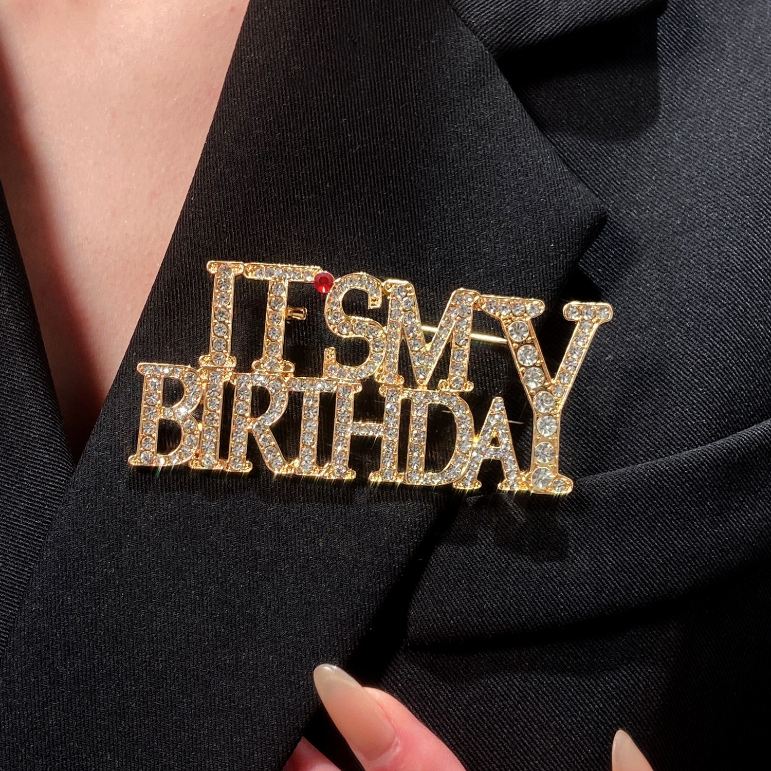 Picture of European and American Ins American Independence Day Series Necklace suit Fashion Simple Diamond-encrusted Wings Love Pendant Clavicle Chain