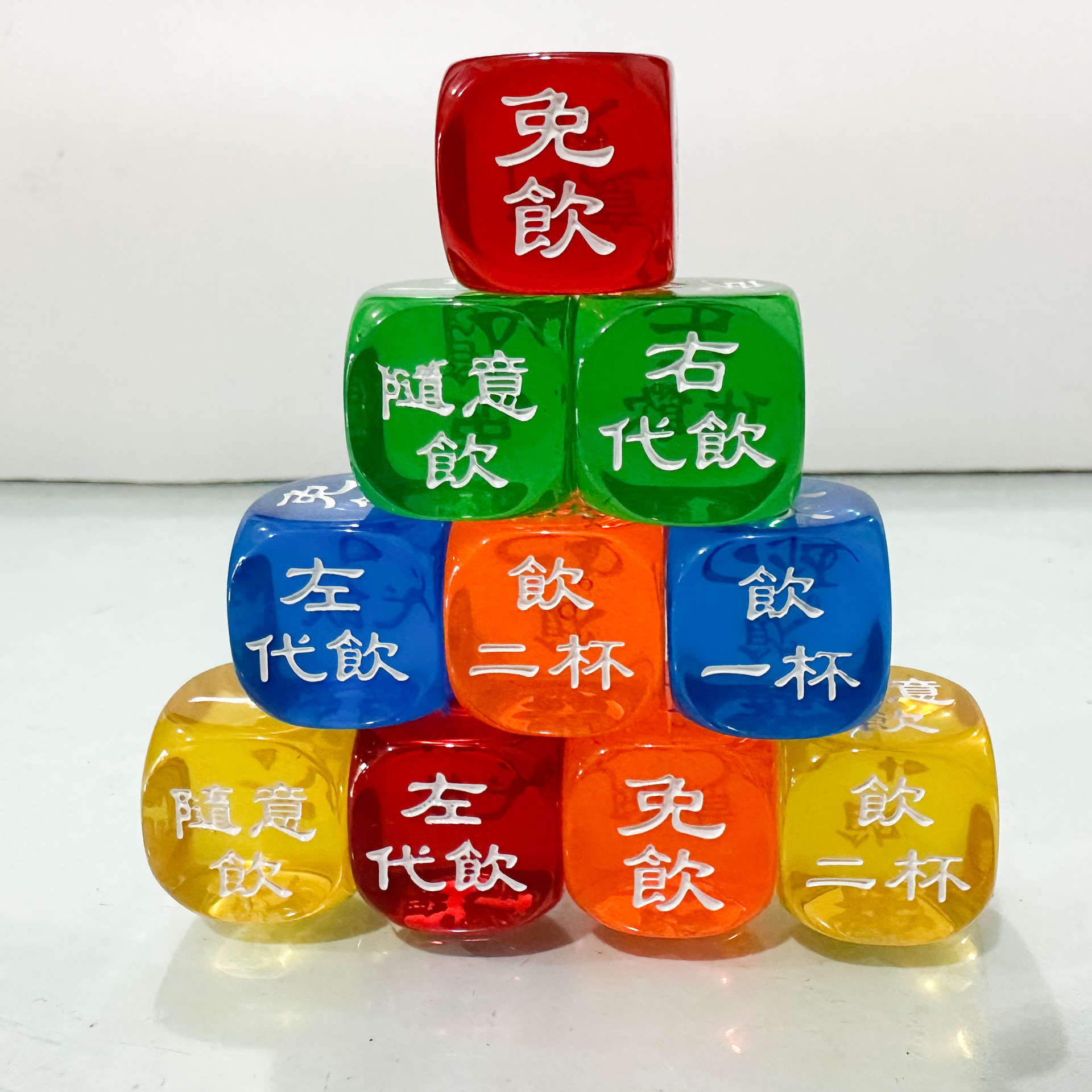 Picture of Dice Dice Cup suit High-end Bar Stopper Cup KTV Sieve Color Cup Shake Box with Base Sieve Cup Shake Color