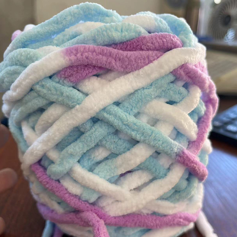 Picture of 0.1kg Ice Yarn Thick Wool Wholesale Single-Strand Knitting Handmade Yarn Icelandic Yarn Hand-Knitted Scarf Yarn Baby Yarn