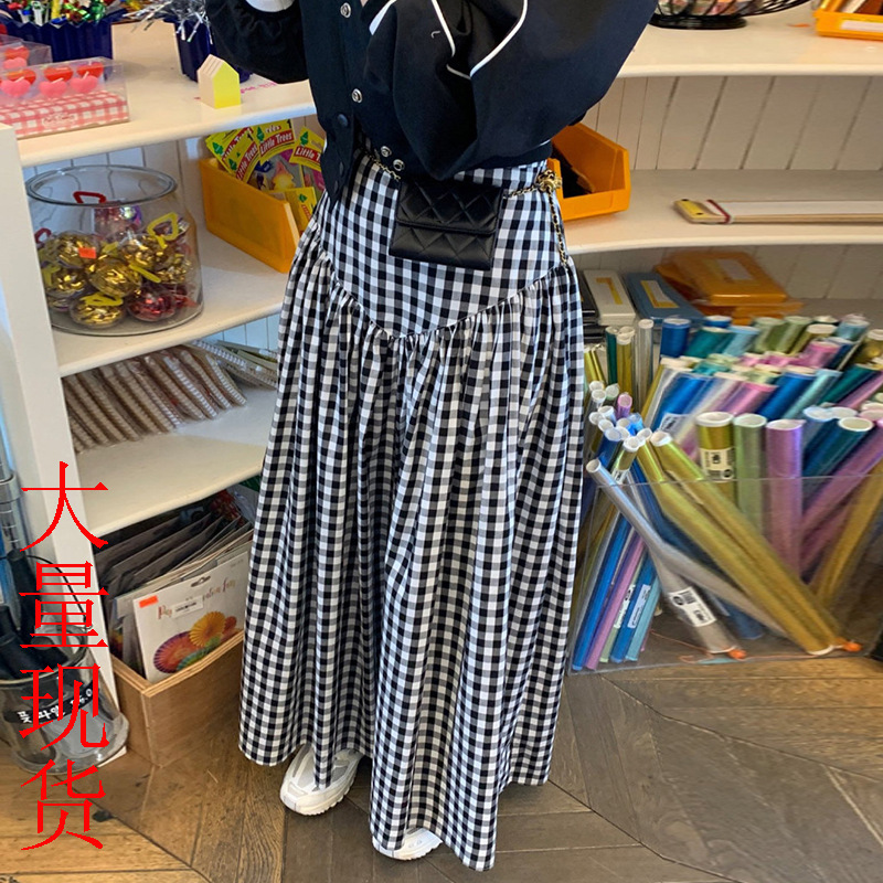 Korean Chic New Retro Versatile High-Waisted Slimming Design Niche Plaid Midi Skirt for Women