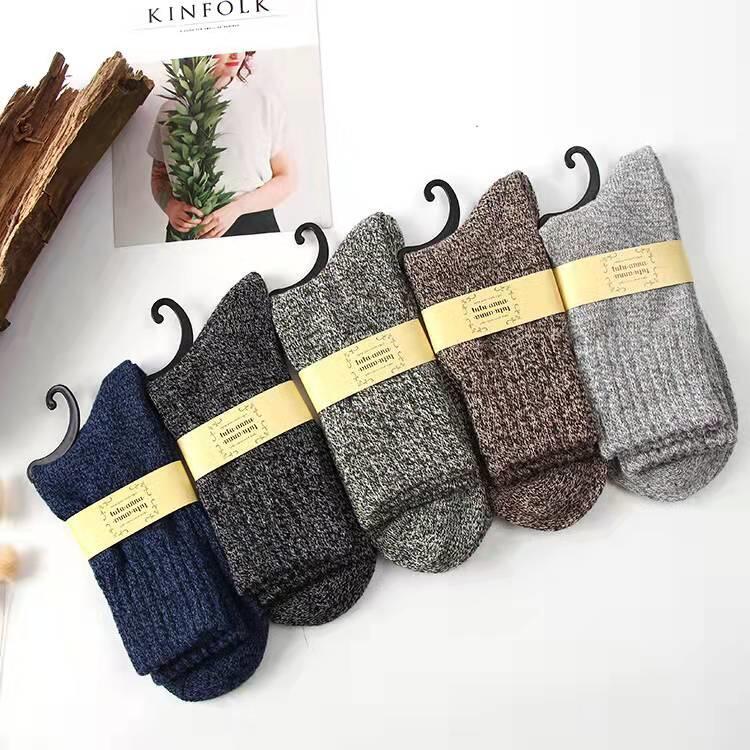 Autumn and winter men's socks men's parallel rabbit fur socks Japanese and Korean college casual men's socks [a generation]]
