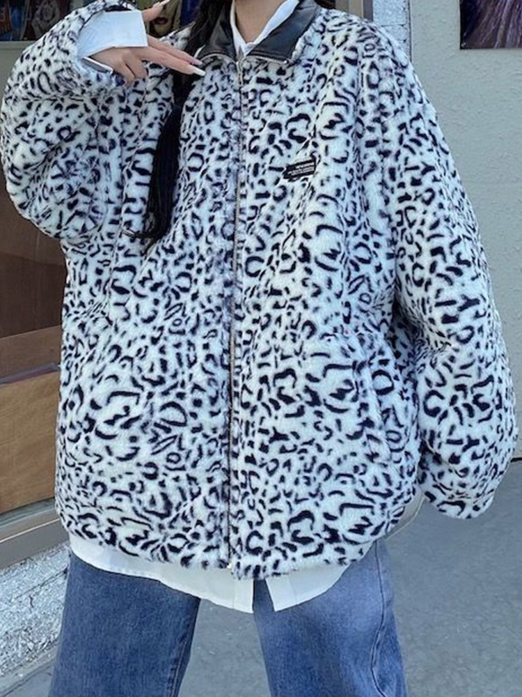 Picture of European and American Style 2025 Autumn and Winter New Women's Clothing Reversible Leopard Print Pu Leather Jacket Thickeneded Warm Plush Jacket Wholesale