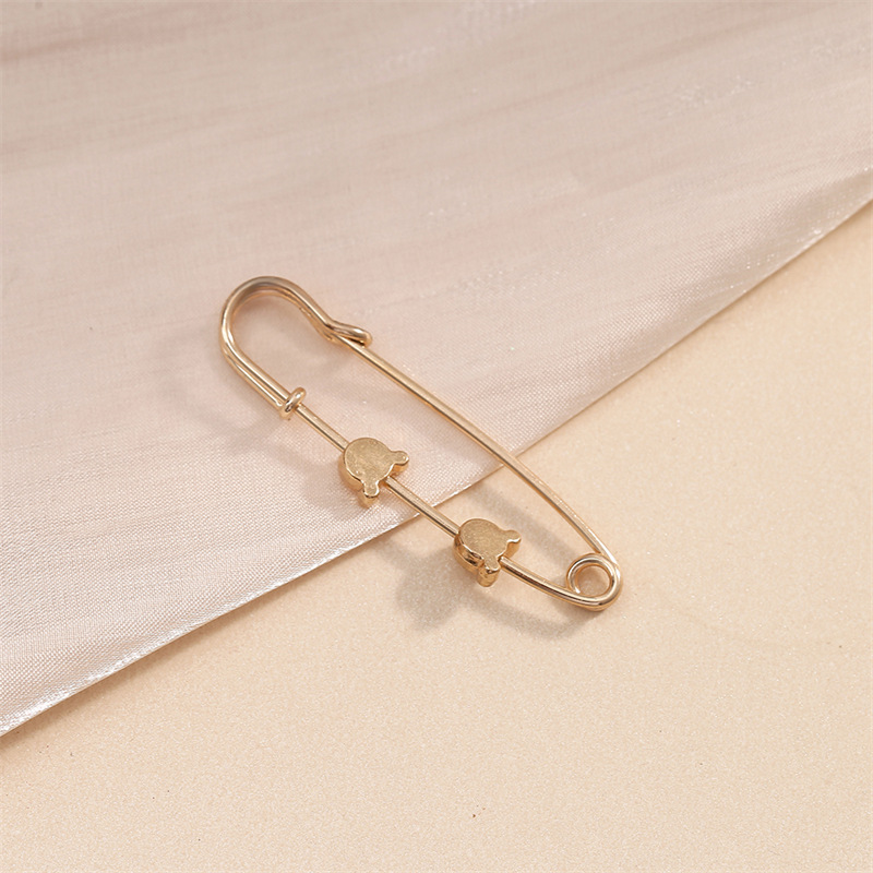 Picture of Tight Waist Pin Skirt Trouser Waist Change Small Adjustable Buckle Trouser Leg Change Short Fixed Artifact Clothes Anti-Light Brooch Accessories