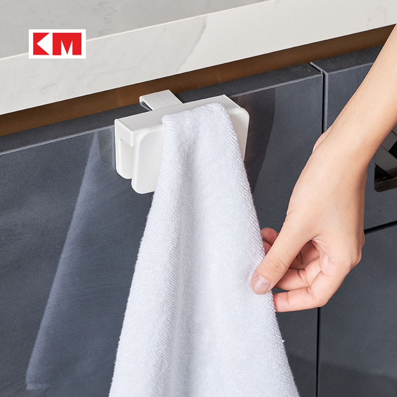Picture of Japanese-style Kitchen Dish Rack Cabinet Door Rear Towel Rack Hole-free Plastic Dish Cloth Buckle-type Storage Rack