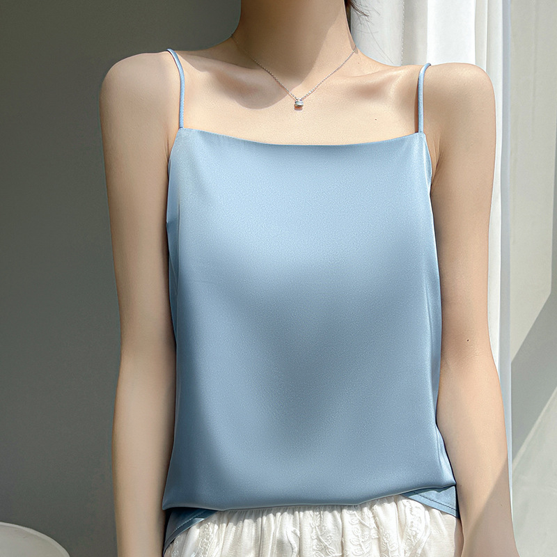 Picture of Cross-Border 2025 Summer New Plus-Size Women's Tops Base Camisole for Women to Wear Outside and Inside for Summer Hot Girls