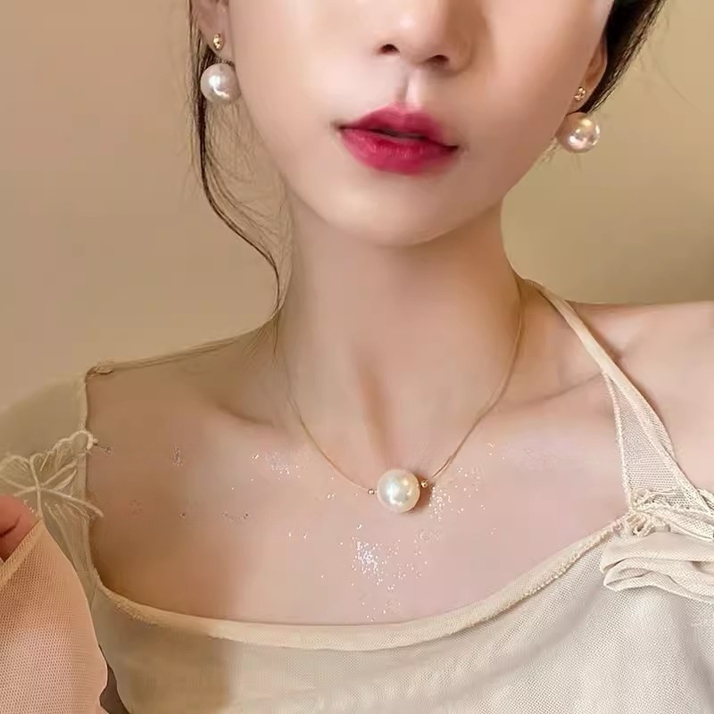 South Korea French Retro Pearl Necklace Women's 2024 New Fashionable Necklace Chain Light Luxury Niche High-end Elegant Clavicle Chain