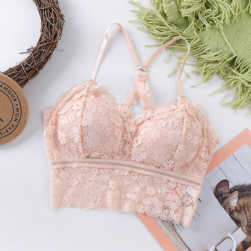 Picture of Summer Women's New Style Beautiful Back Wrapped Chest Lace Sling Tube Top with Chest Pad Base Anti-Glow Thin Girl Vest