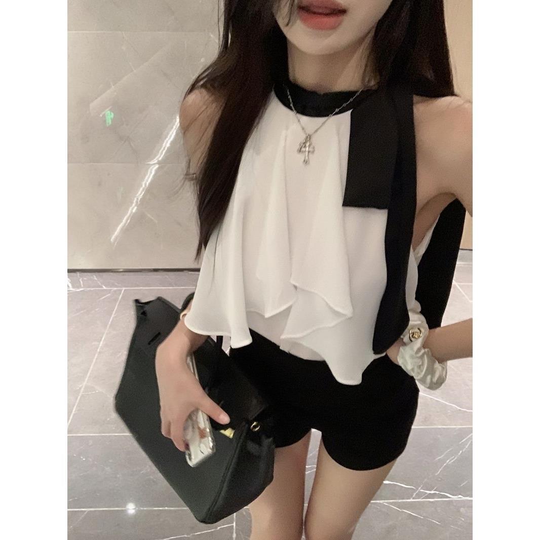Picture of Women's chiffon shirt Korean-style round neck lace-up bow sleeveless sexy shirt summer fashion loose slimming top fashion