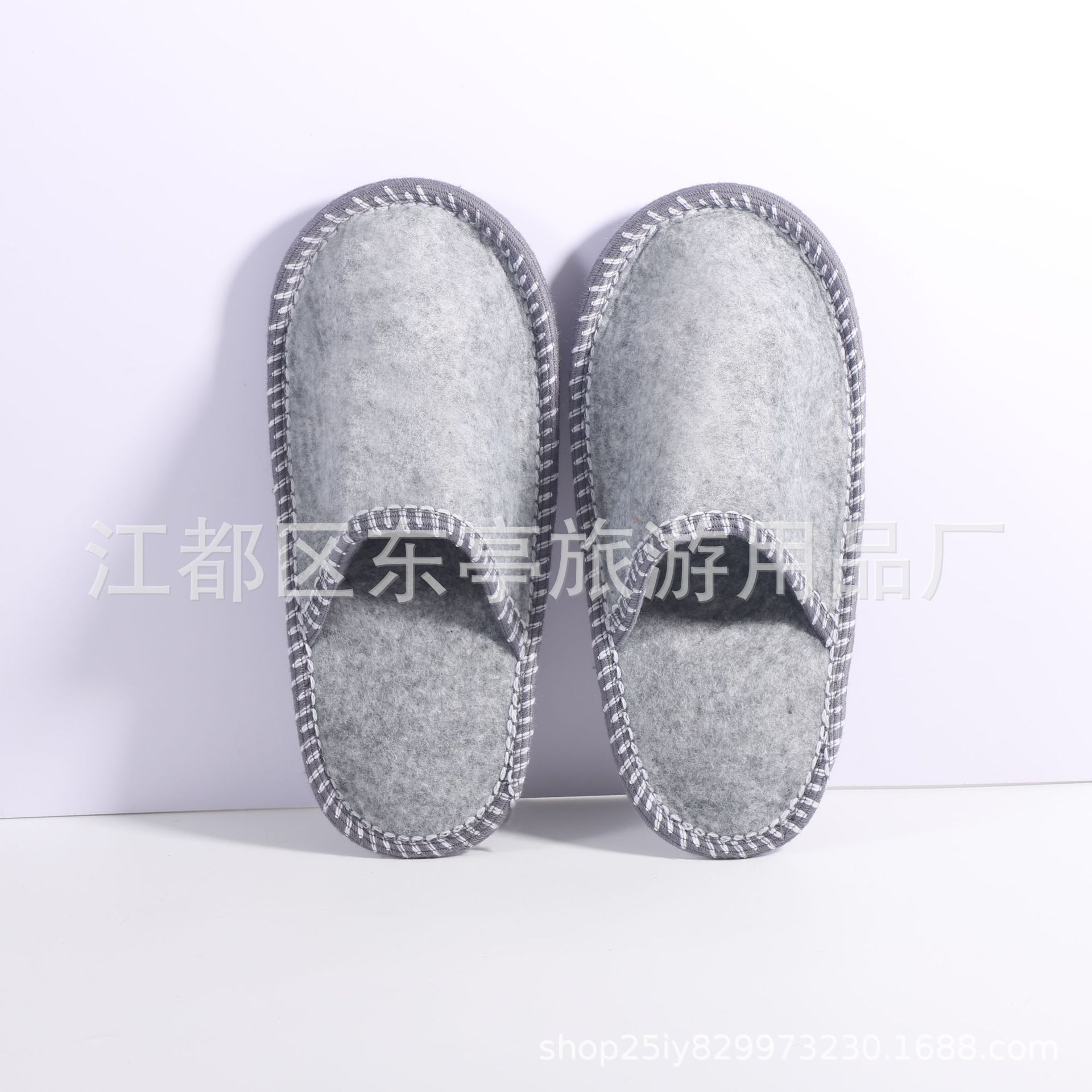 Picture of Original supply foreign trade felt slippers suit floor mute felt non-slip slippers foreign trade felt slippers