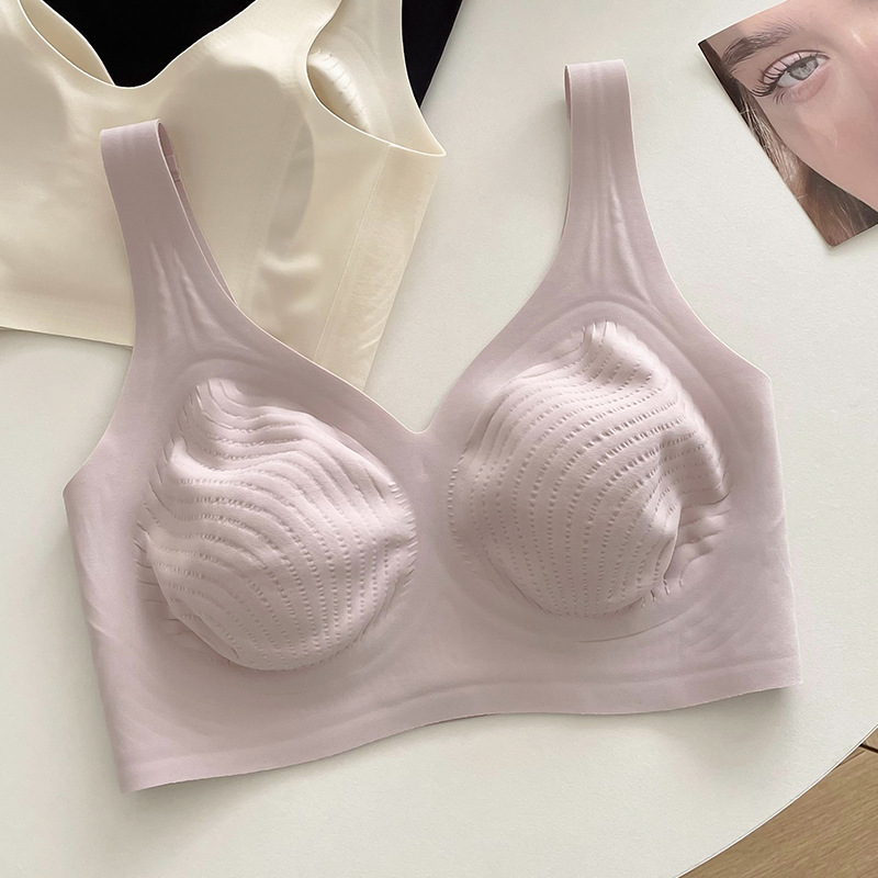 Picture of Big Chest Small Underwear Women's Ultra-thin Soft Support Non-marking Full Cup for Paramelia Rabbit Ear Cup plus size Bra Summer