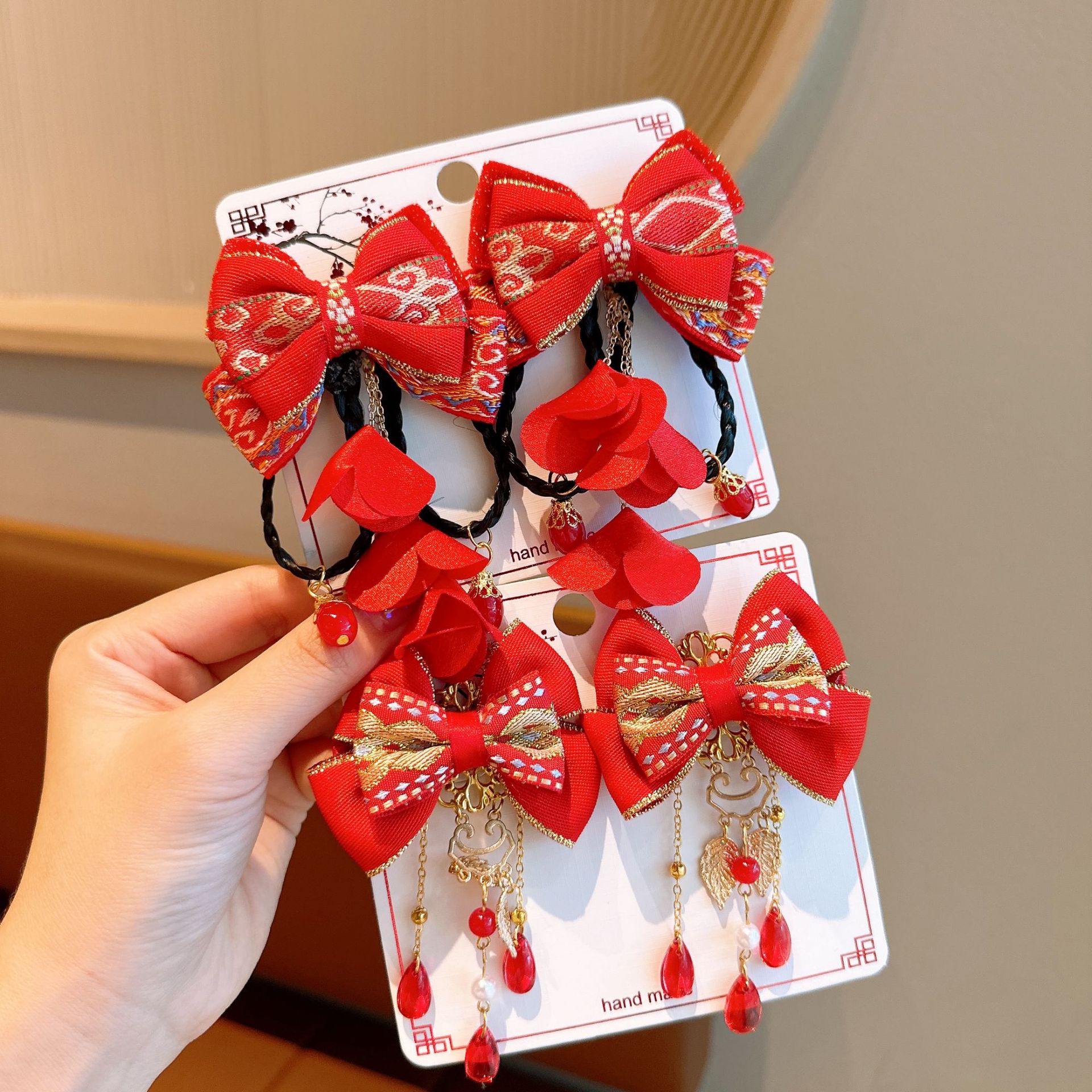 Picture of New Year Hanfu Hairpin Little Girl Happy New Year Plush Hairpin Girl Bow Hair Accessories Baby Antique Headwear